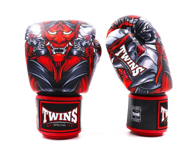 Twins Kabuki Boxing Gloves 16oz | Clearance